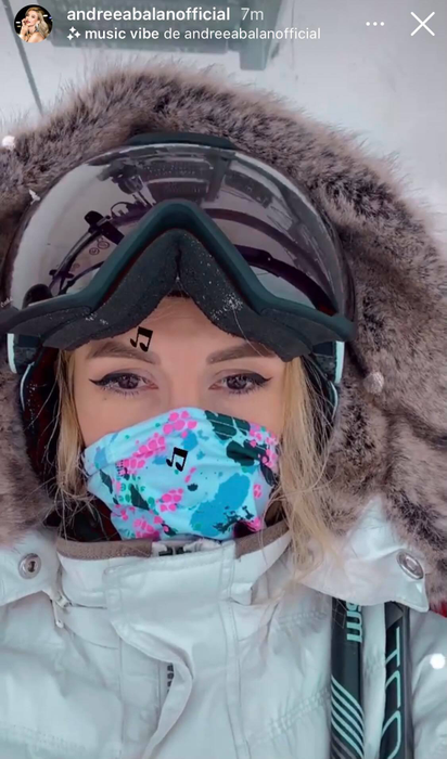 Andreea Bălan a plecat la munte cu iubitul și și-a lăsat fiicele în grija lui George Burcea