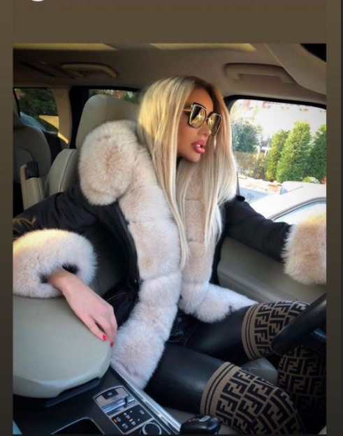 Cengiz Şıklaroğlu o alintă pe Bianca Drăgușanu în public. Cum a reacționat fosta prezentatoare la gestul făcut de excentricul milionar | FOTO