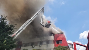 Incendiu în Popești-Leordeni. A fost emis mesaj Ro-Alert din cauza fumului!