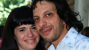 Un rocker argentinian care a ars-o de vie pe sotia lui, condamnat la inchisoare pe viata
