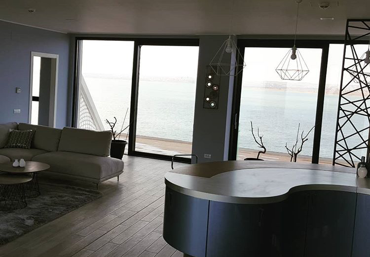 Hotelul Nyota din Mamaia, locul unde Ilie și Brigitte au facut circ