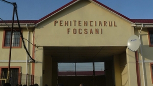 Alertă în Focșani! Un deținut închis pentru omor a evadat din penitenciar