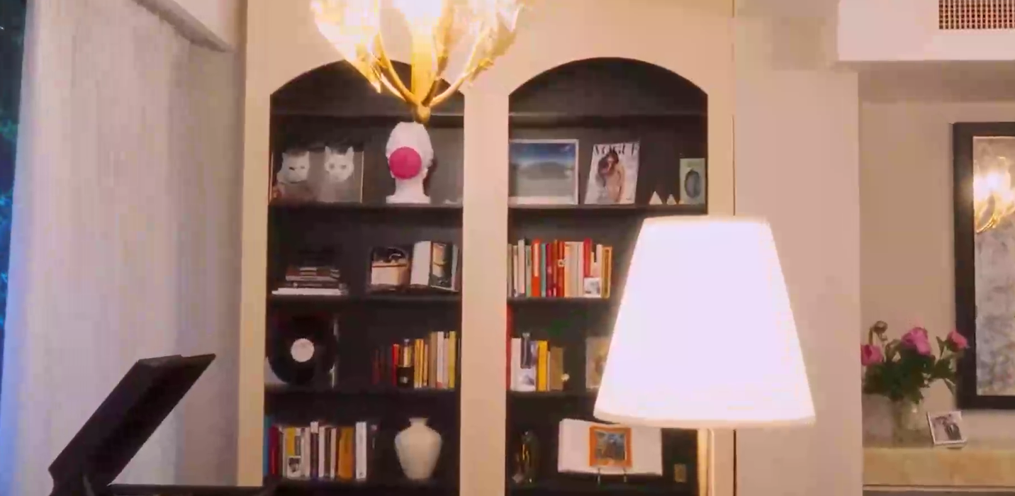 Cum arată noul apartament al lui Selly. Celebrul vlogger a terminat renovările și a făcut turul locuinței