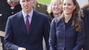Printul William se inrudeste cu o dansatoare de burlesque