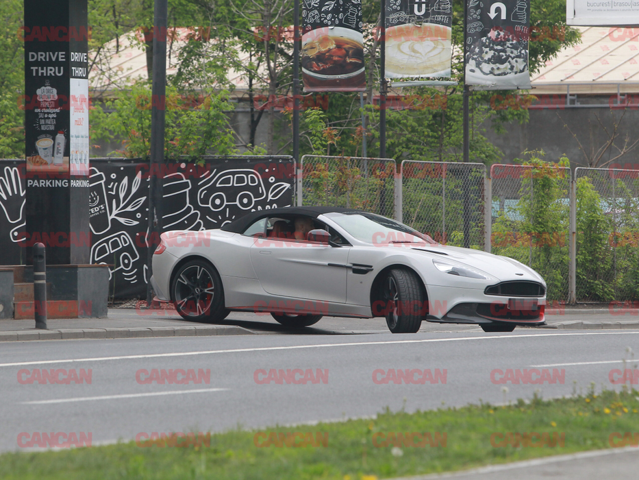 Bolidul Aston Martin, una dintre mașinile pe care frații Tate le-ar fi închiriat/ sursă foto: CANCAN.RO