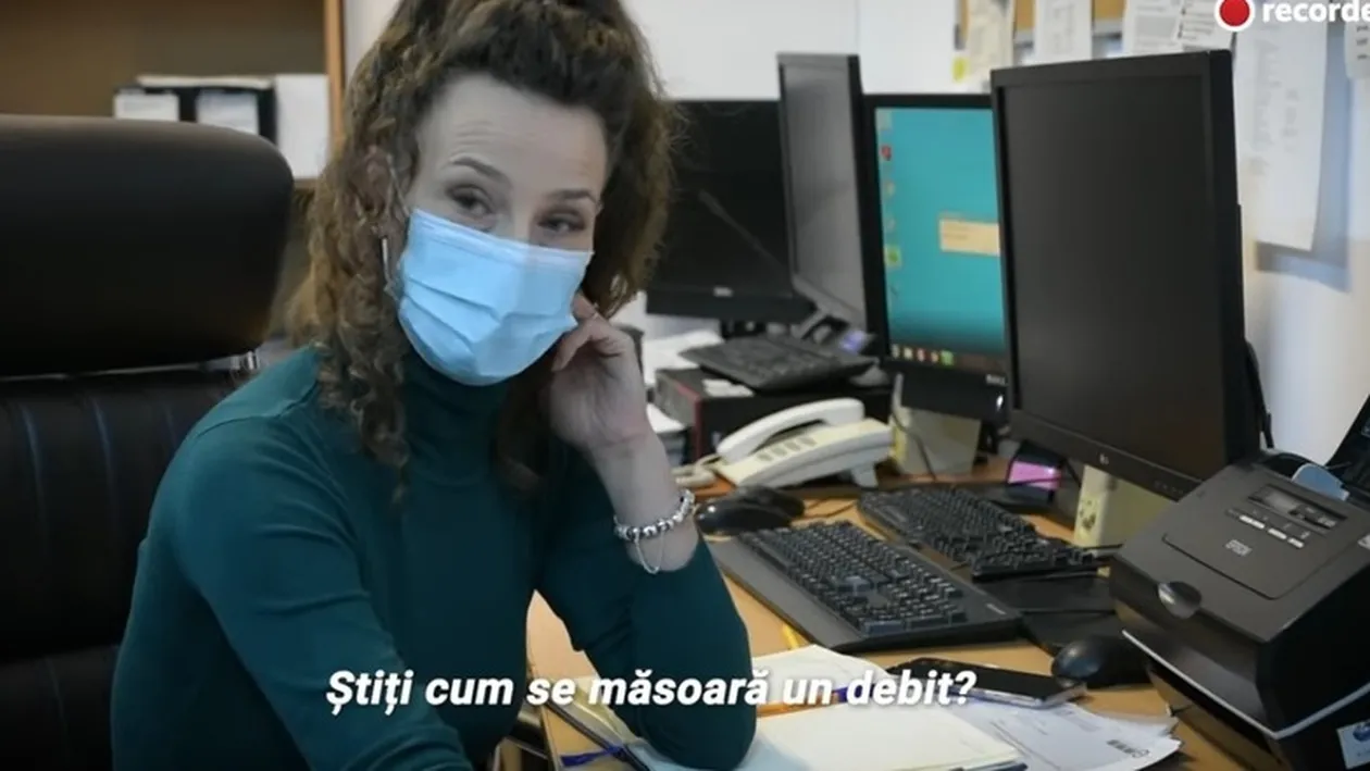 O fostă chelneriță a fost numită inginer la Apele Române. Tânăra nu știe ce e un debit de apă „Trebuie să trec prin materie”