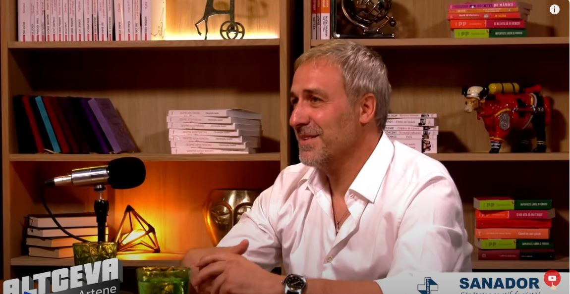 Era convins că nu-l va îmbogăți, dar… Mimi Brănescu, creatorul serialului fenomen „Las Fierbinți” dezvăluie de ce a ales actoria