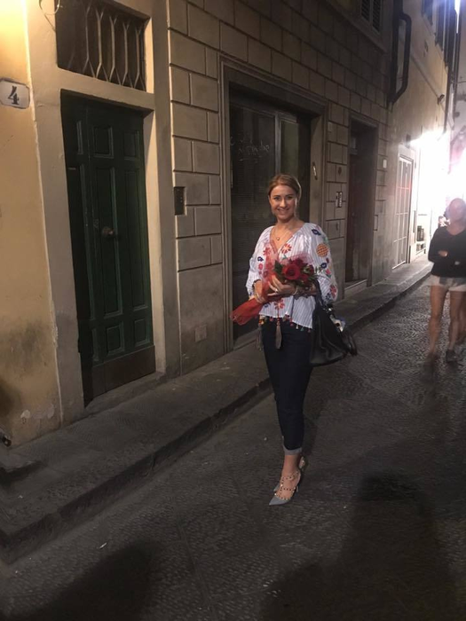 ANAMARIA PRODAN nu se mai opreşte din slăbit! Şi-a făcut apariţia într-o rochie mulată şi e de nerecunoscut