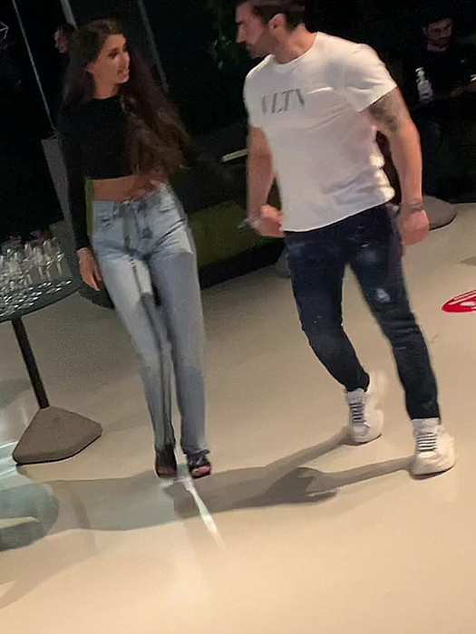 Pepe și Yasmina s-au ținut de mână tot timpul