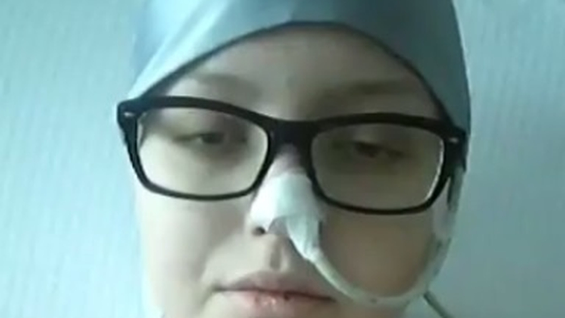 La 15 ani, duce o luptă crâncenă cu leucemia! Adriana vă cere ajutorul pentru dreptul la viaţă într-un live sfâşietor
