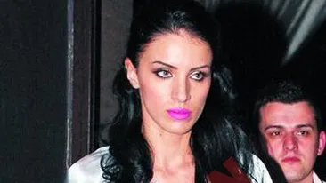 Face bani pe spatele lui Varciu