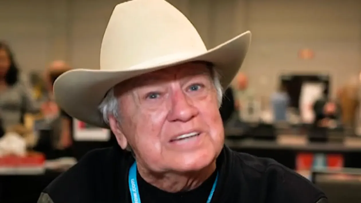 Doliu la Hollywood! Ron Masak a murit