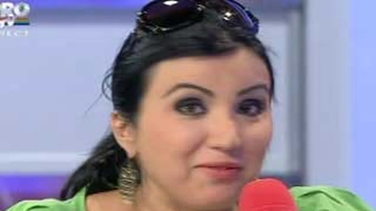 Ardei umplut si Parizer legat cu sfoara! Cum se alinta Adriana Bahmuteanu si Silviu Prigoana!