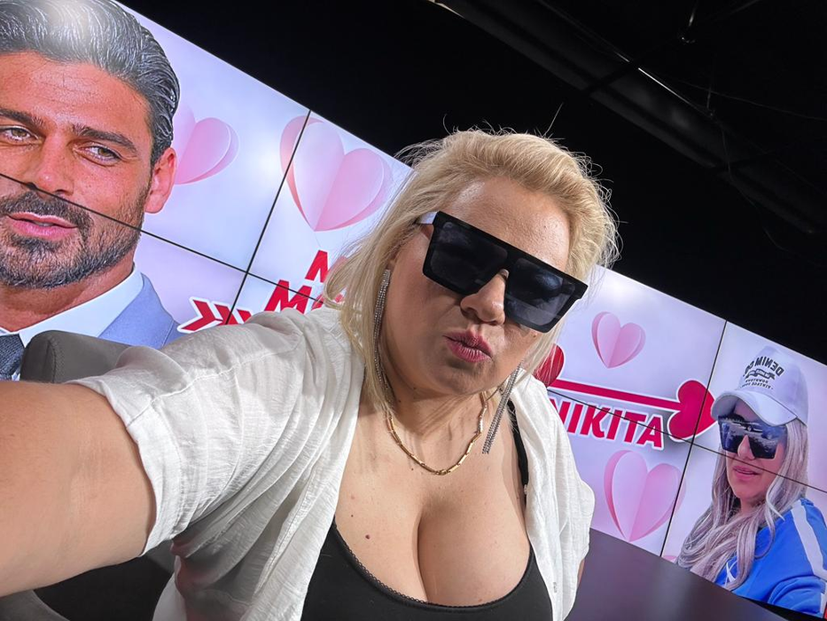 Interviul integral, în care Nikita vorbește despre Michele Morrone, poate fi accesat pe canalul de YouTube "@Cancanoficial"