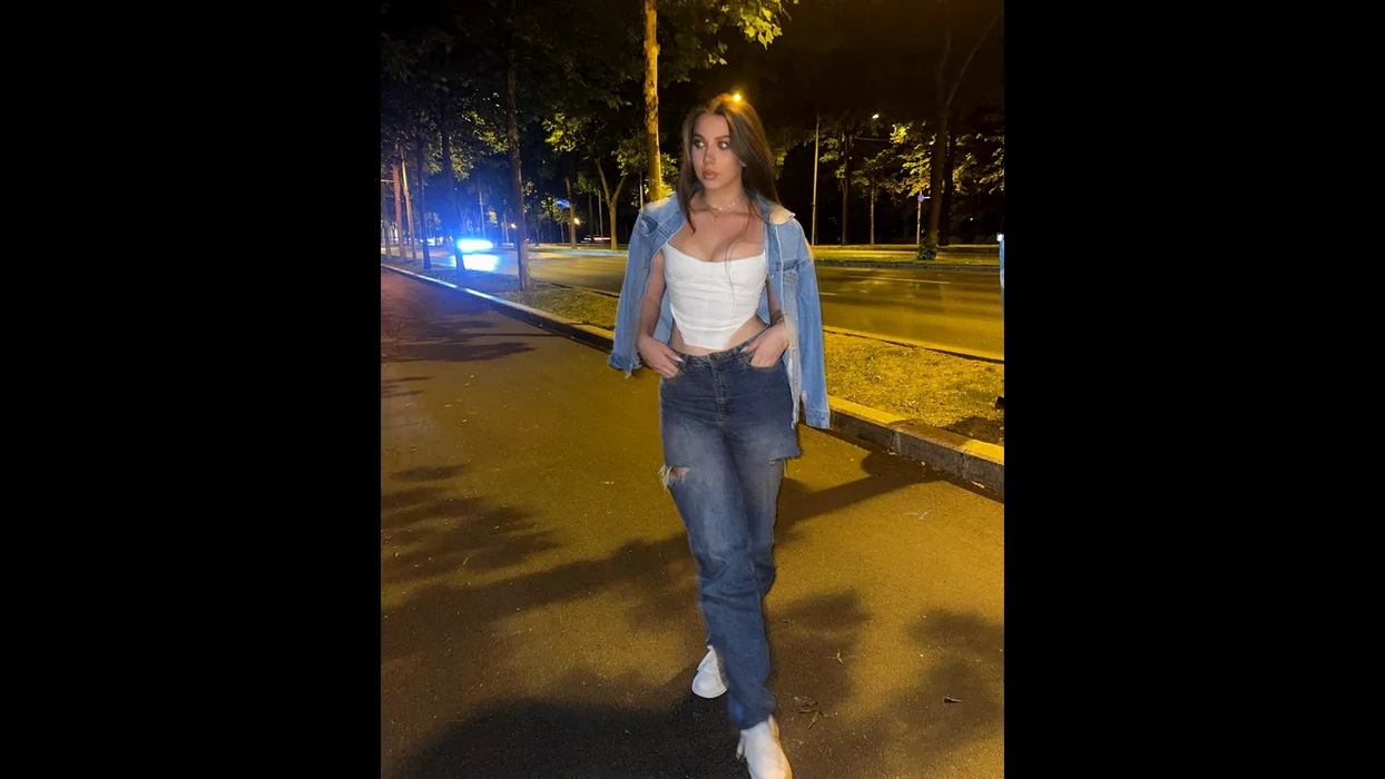 Cine este şi cu ce se ocupă Meira, sora lui Radu Drăguşin?