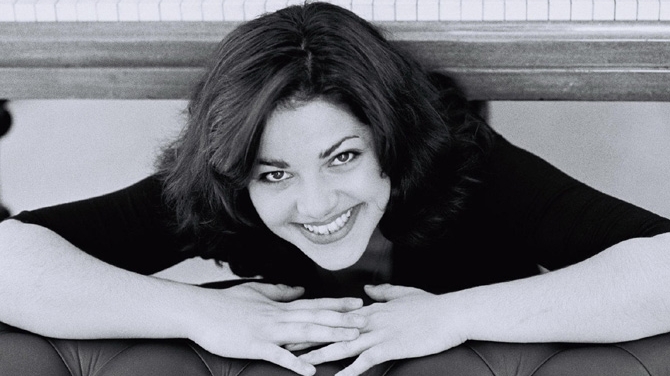 Moartea pianistei Mihaela Ursuleasa in presa straina: "O artista de talie internationala, gasita moarta in casa sa din Viena"