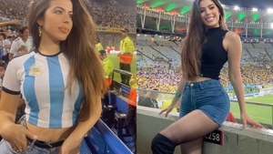 Cum arată cea mai iubită profesoară din lume de către fotbaliști. Apariția ei „topește” și scaunele de pe stadion. GALERIE FOTO