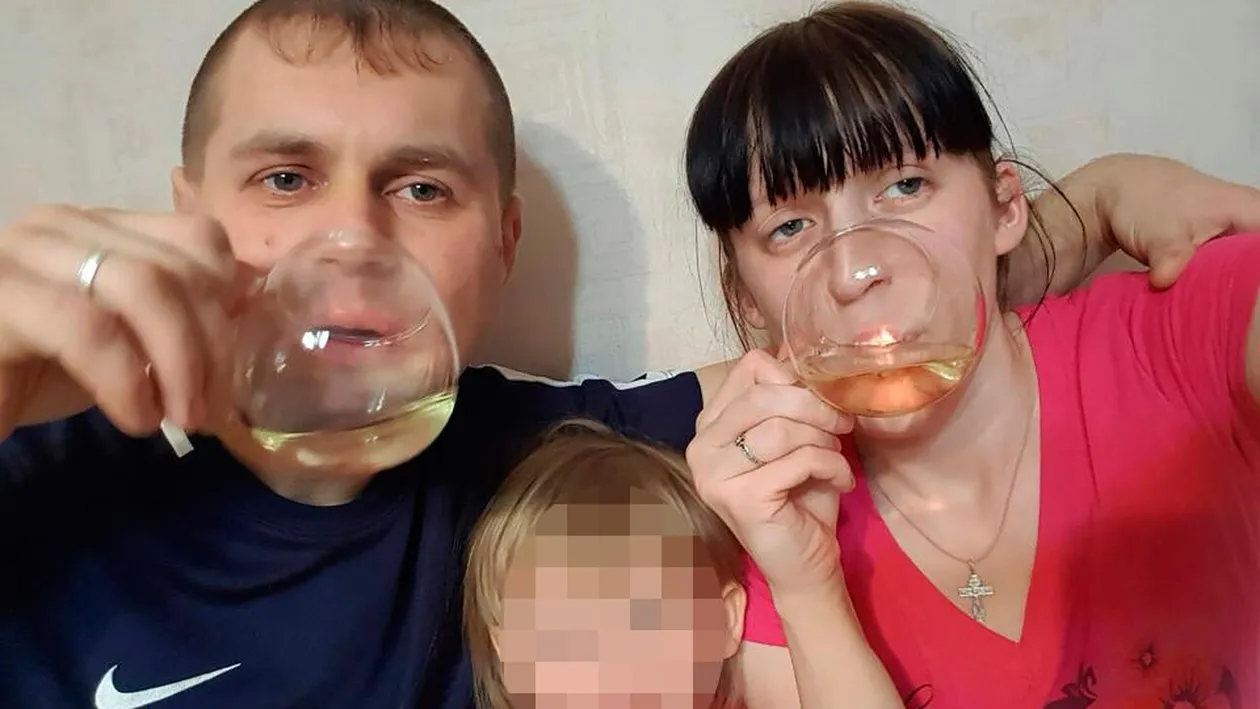 Parintii au inceput sa intretina relatii intime de fata cu minorul. Ce i-au facut fetitei din cauza alcoolului. Totul a fost LIVE pe internet