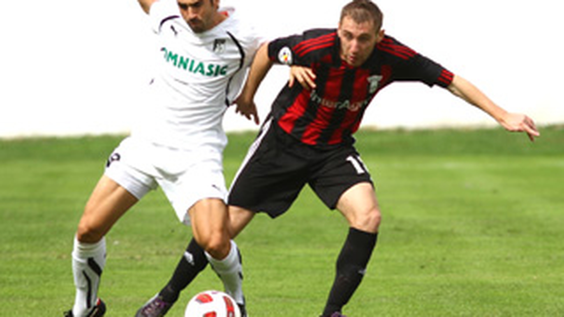 Soc in Liga I! Siman a pierdut 3 milioane de euro pentru o datorie de 5.000 de euro din cauza lui Dacian Varga! Vezi aici cum a fost posibil!