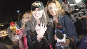 Monica Gabor, "distrusa" dupa calatoria din America! Picioarele vedetei mai aveau un pic si explodau in balerini