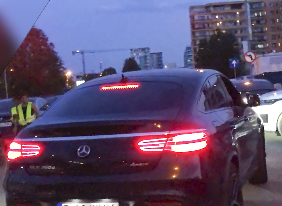 Fiul milionarului, filmat „în flagrant” după un chef la NUBA!