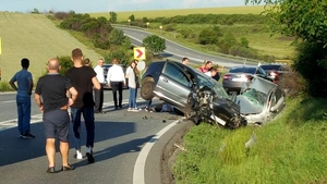 În urmă cu un an i-au murit ambii copii, iar acum olteanca de 47 de ani a aflat că e gravidă cu… gemeni!