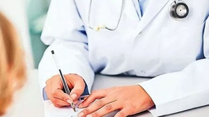 Alimentul care crește riscul de cancer de colon. Este suficeintă doar o felie pe zi