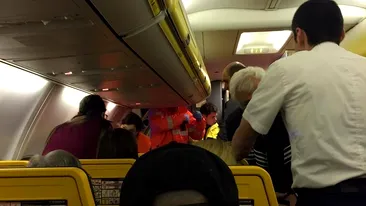 Momente cumplite într-un avion Londra-București. Aterizare de urgență după ce o femeie a făcut o criză!