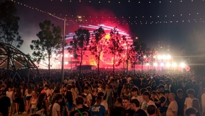 BEACH, PLEASE! 2026 a deschis oficial NIBIRU în fața a 90.000 de oameni și a dat startul celei mai mari ediții din istoria festivalului