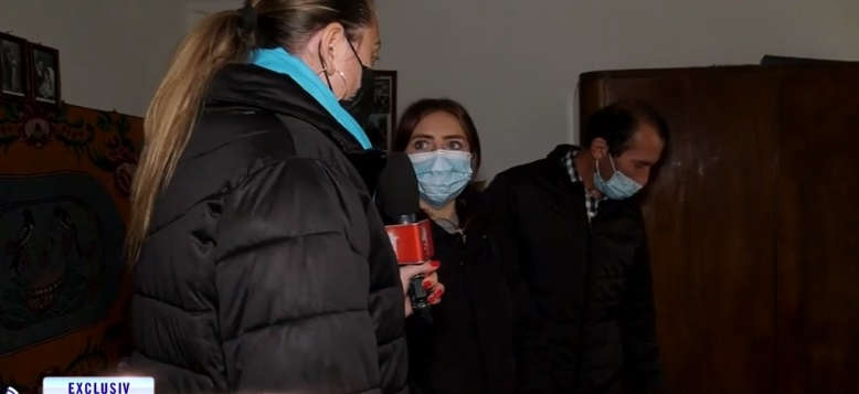 Cum arată noua casă a Vulpiței și a lui Viorel Stegaru. Au primit-o cadou de la un telespectator impresionat de traiul greu pe care l-au dus la Blăgești. FOTO