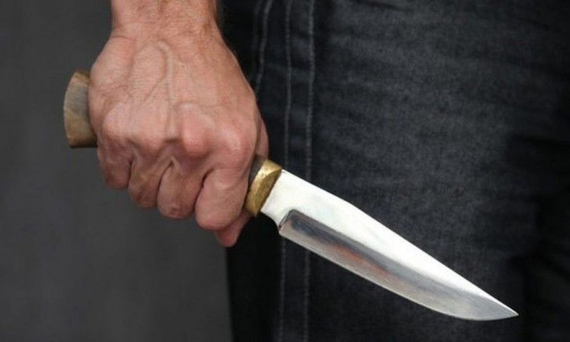 Primul campion mondial al României, arestat după ce a lovit cu cuțitul! O persoană a fost la un pas de moarte + În trecut, ex-pugilistul a fost acuzat de trafic de heroină