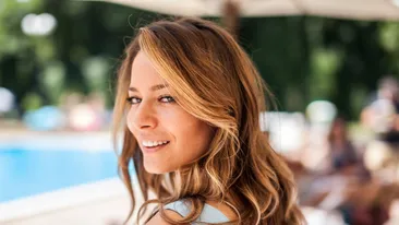 LAURA COSOI le-a arătat fanilor aproape tot! Imagine incendiară cu fosta iubită a lui SMILEY