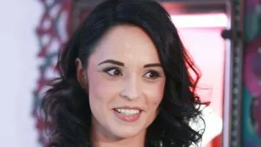 Andreea Marin e zână din cap până-n picioare! A purtat bijuterii de 75.000 de euro la un eveniment