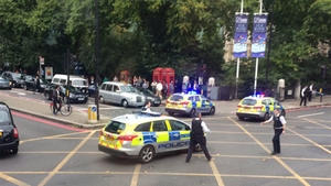 Anglia, din nou sub teroare. Un vehicul a lovit mai mulţi pietoni aflaţi în faţa Muzeului de Istorie din Londra