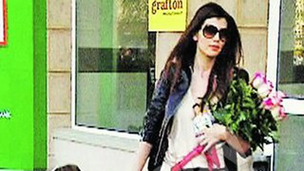 VIDEO Moni l-a lasat pe Iri sa-si vada fiica de doua ori intr-o zi