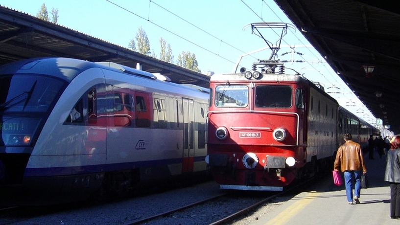 Tabela din Gara de Nord arăta vineri o întârziere de 80 de minute. E șocant ce s-a întâmplat, de fapt, cu trenul care plecase din Constanța spre București