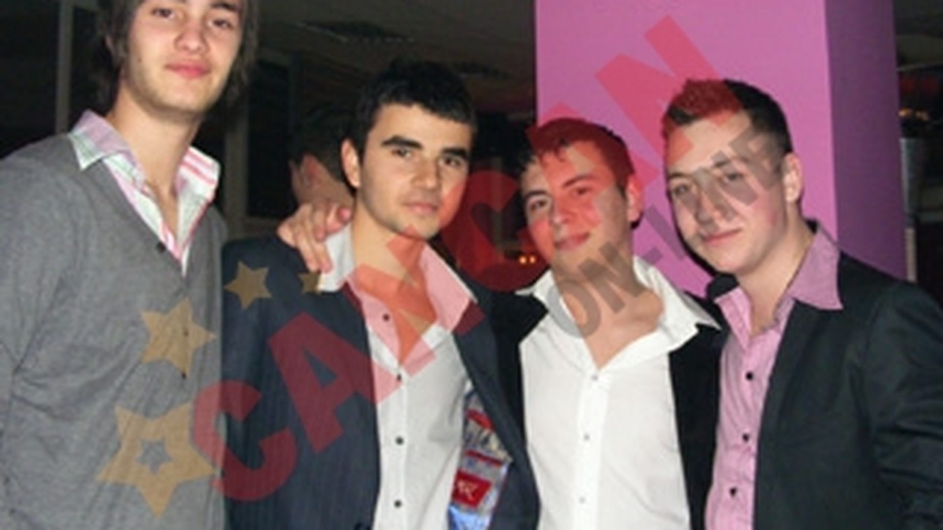 Petrecerea anului se da vineri la "Vicky Stoica"!