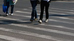 Tragedie în această dimineaţă! Un elev din Mehendinţi, ucis pe trecerea de pietoni, în faţa liceului