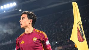Oriana Sabatini, soția lui Paulo Dybala, a devenit mamă pentru prima dată. Povestea artistei argentiniene care i-a cucerit inima starului de la AS Roma