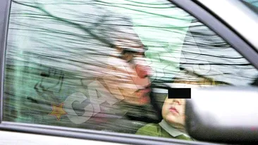 Juniorul, copilot la doi ani. Petrus si Petrica stau in fata fara frica