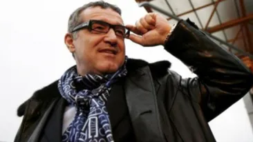 Coincidenta stranie in Pipera! Vezi ce s-a intamplat azi-noapte chiar in fata casei lui Gigi Becali