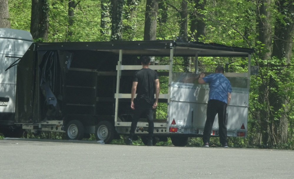 Zed a muncit să își pregătească bolizii de drum