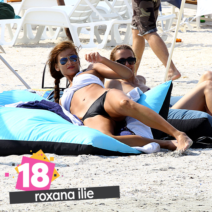Top 30 sexy-vedete la plajă în poziții dedicate exclusiv adulților. Cum se “descurcă” în clasament Bianca Drăgușanu, Emily Burghelea sau Florentina Raiciu