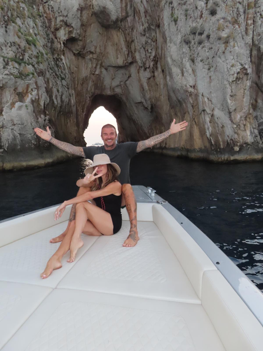 Pozele postate de Victoria, sursa-captură social media Victoria Beckham