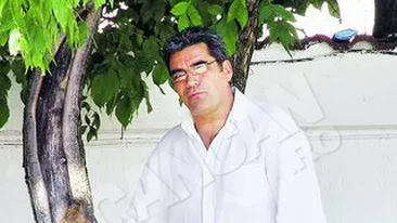 Bazinul de inot a fost redat elevilor! Afaceristul Marcel Toader, evacuat de la Liceul Rosetti