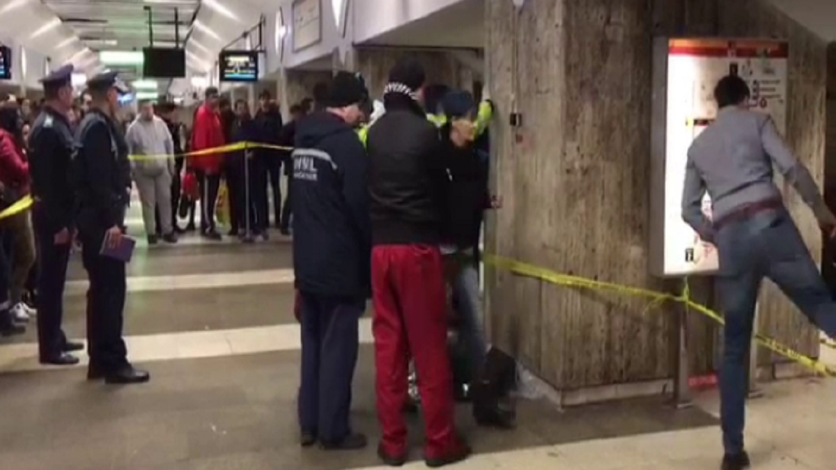Noi detalii şocante despre crima de la metrou! Ce au văzut anchetatorii pe camerele de supraveghere