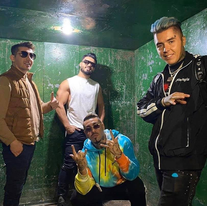 Piesa de debut a Vulpiţei de la Acces Direct, nr. 1 în trending pe YouTube! Connect-R a răbufnit şi a vorbit şi de maneaua creată de Alex Velea
