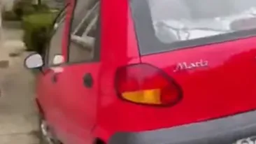 Parcare de tot râsul la Constanța. Unde și-a lăsat un șofer mașina | VIDEO
