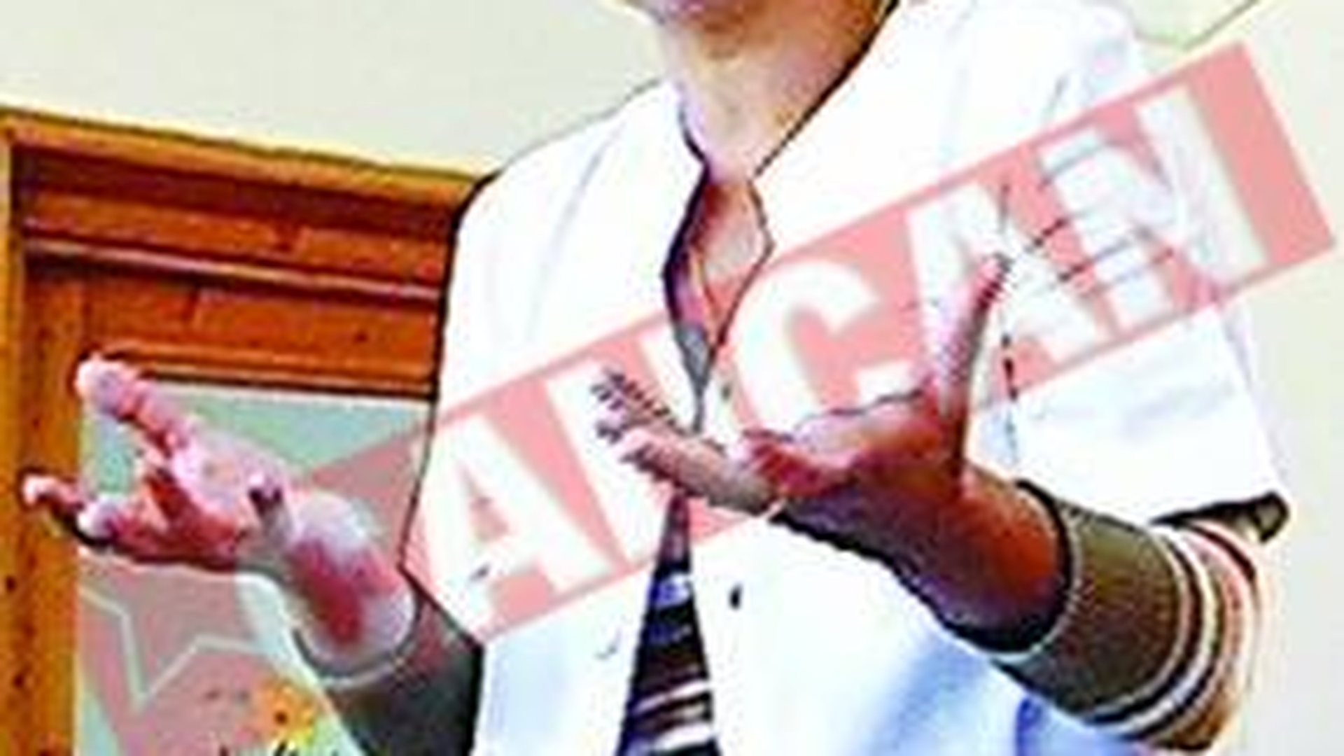 O educatoare a batut o fetita de doi ani care o stresa