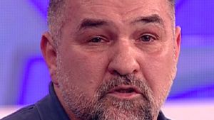 Doroftei s-a răzgândit! Nu mai pleacă din ţară şi a bătut palma cu Primăria Ploieşti